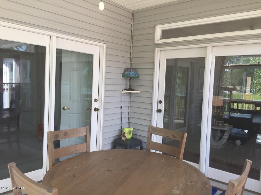 113 Bay Ridge Chocowinity, NC 27817 - Photo 21 of 27 21 Porch is Large Enough for Dining Al F