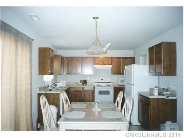 9307 John Russell Road Charlotte, NC 28215 - Photo 3 of 7