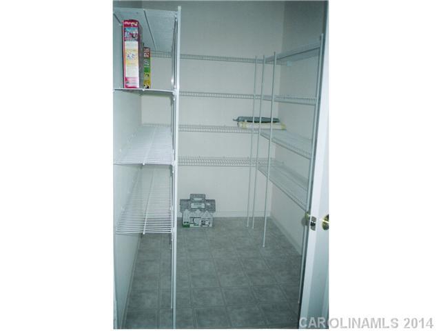 9307 John Russell Road Charlotte, NC 28215 - Photo 4 of 7