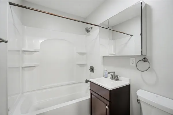 $169,900 | 1517 Eastview Avenue, Danville, IL 61832