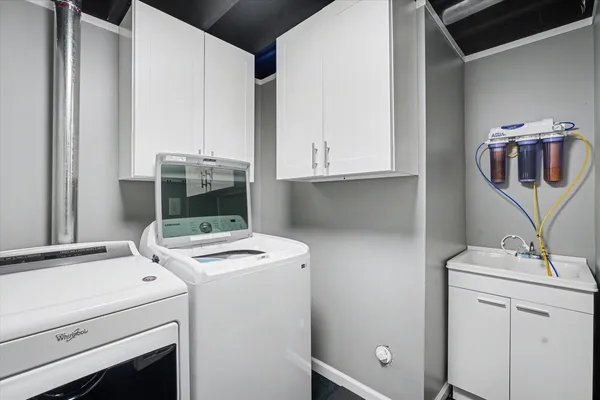 $169,900 | 1517 Eastview Avenue, Danville, IL 61832