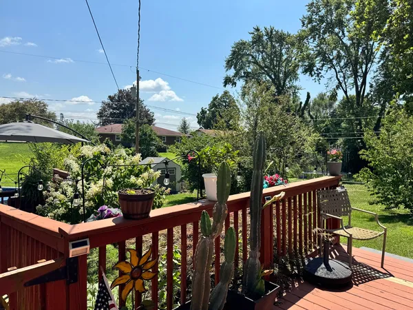 $169,900 | 1517 Eastview Avenue, Danville, IL 61832