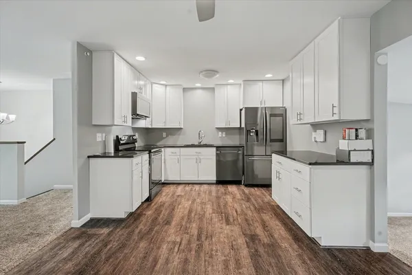 $169,900 | 1517 Eastview Avenue, Danville, IL 61832