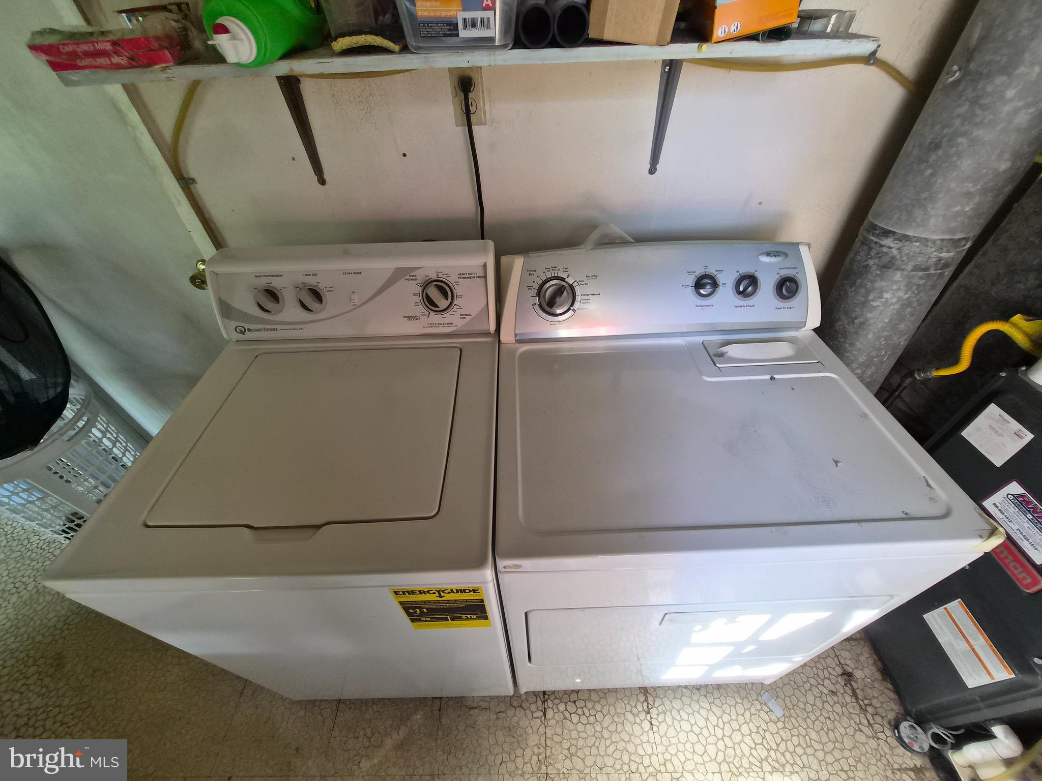 157 Edge Lane Willingboro, NJ 08046 - Photo 18 of 27 a utility room with washer and dryer
