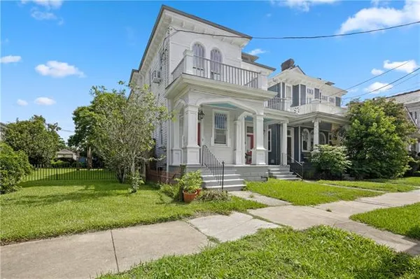 $2,700 | 2933 Grand Rte Saint John Street, New Orleans, LA 70119