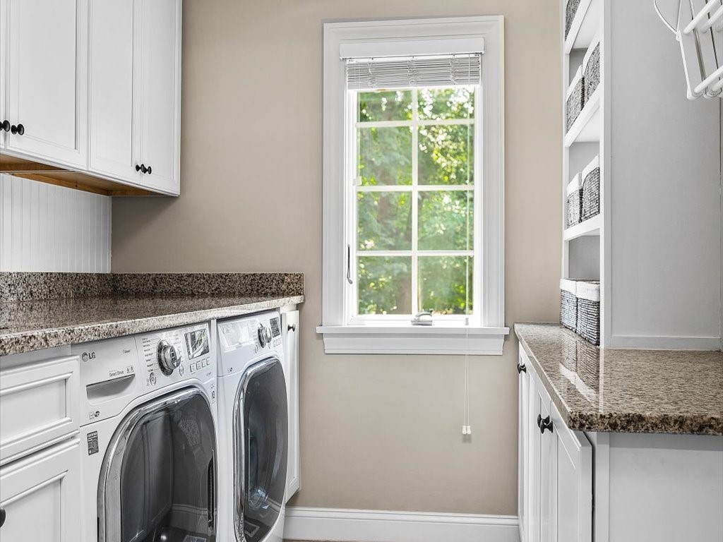 28 Katelan Court Cranston, RI 02921 - Photo 18 of 44 Gallery Image 18