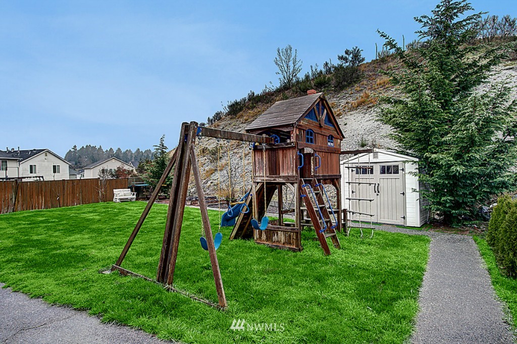 2906 Southeast 3rd Street Renton, WA 98056 - Photo 15 of 22