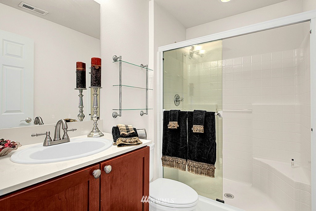 2906 Southeast 3rd Street Renton, WA 98056 - Photo 8 of 22