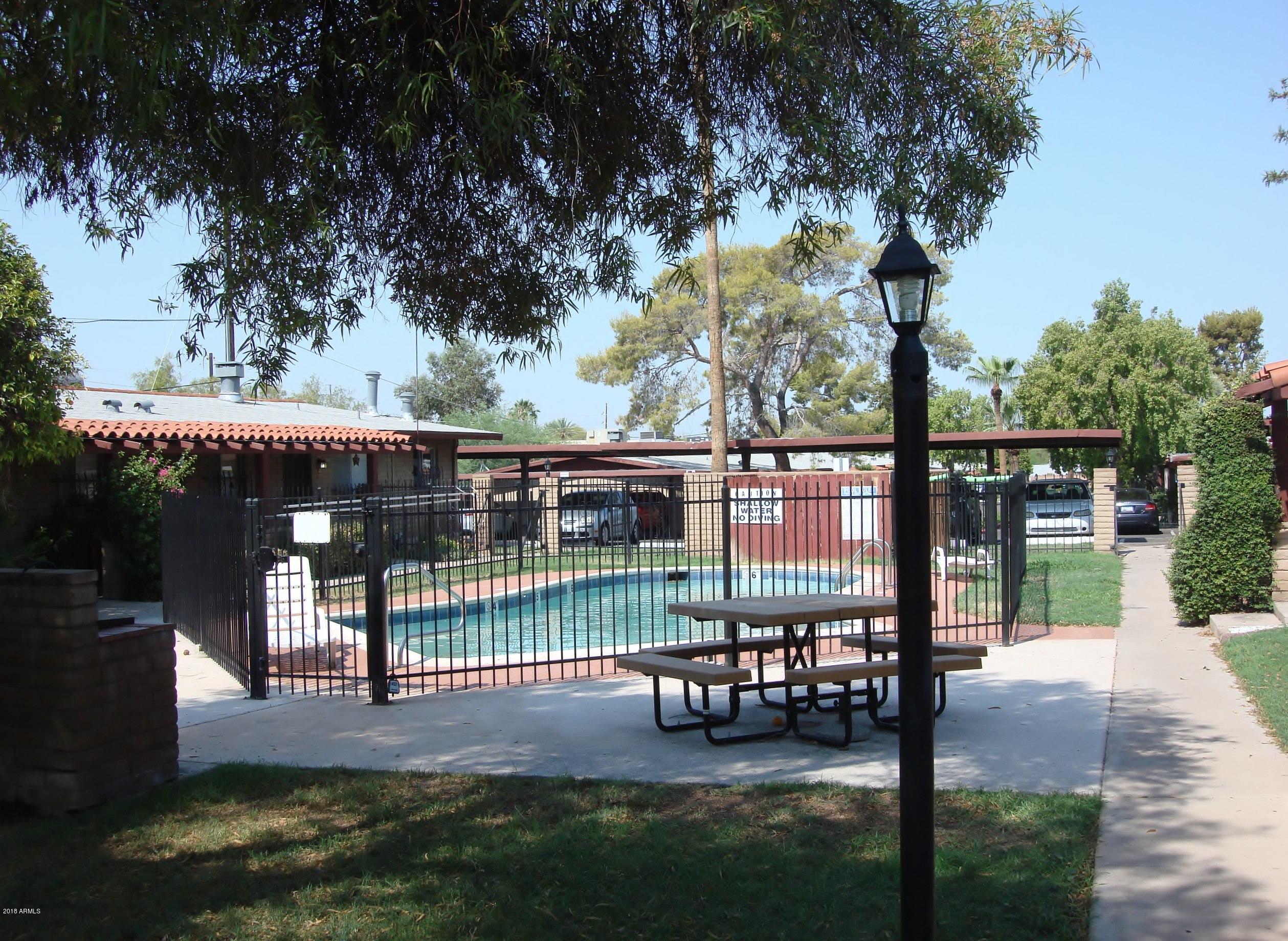 6733 North 16th Street, Unit 34 Phoenix, AZ 85016 - Photo 3 of 13 Community Pool