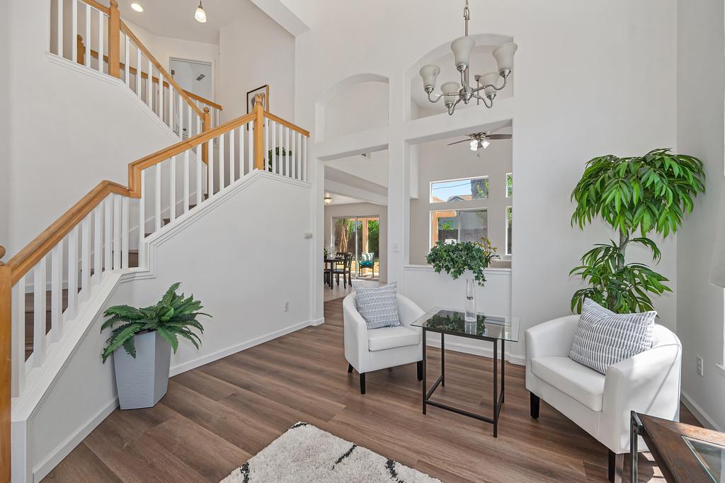 7828 Calzada Way Elk Grove, CA 95758 - Photo 9 of 58