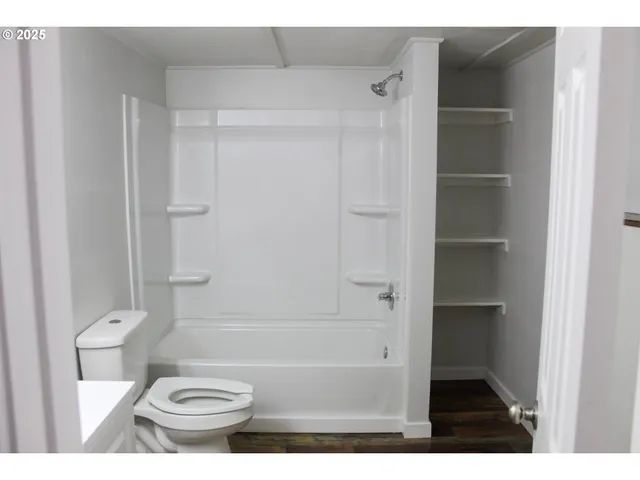 $119,999 | 87735 Highway 101, Unit 28, Florence, OR 97439