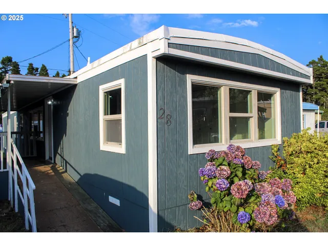 $119,999 | 87735 Highway 101, Unit 28, Florence, OR 97439