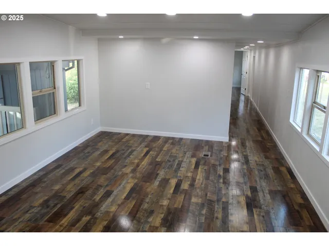 $119,999 | 87735 Highway 101, Unit 28, Florence, OR 97439