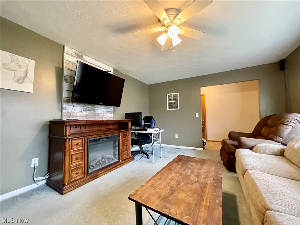 1603 New England Ridge Road Washington, WV 26181 - Photo 4 of 32
