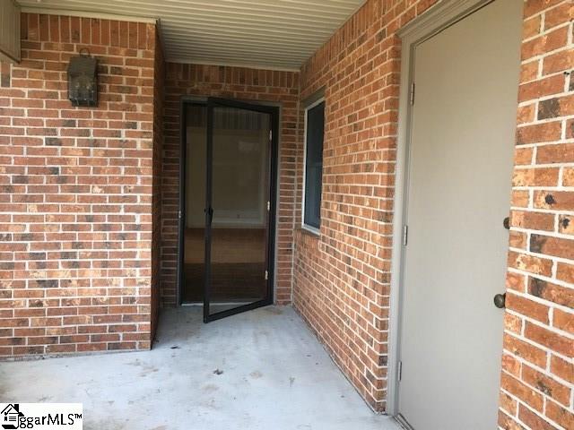 115 Hummingbird Ridge Greenville, SC 29605 - Photo 3 of 18 Gallery Image 3