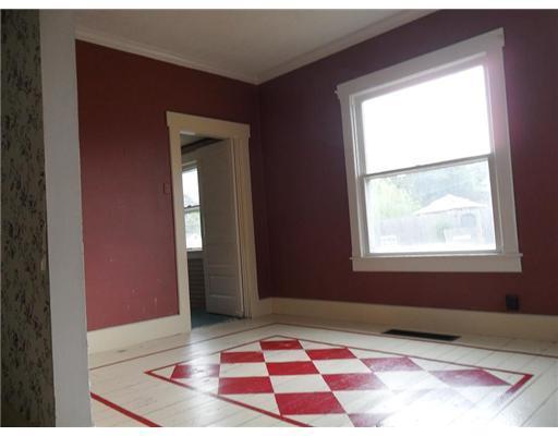 201 North Springfield Street St. Paris, OH 43072 - Photo 5 of 13