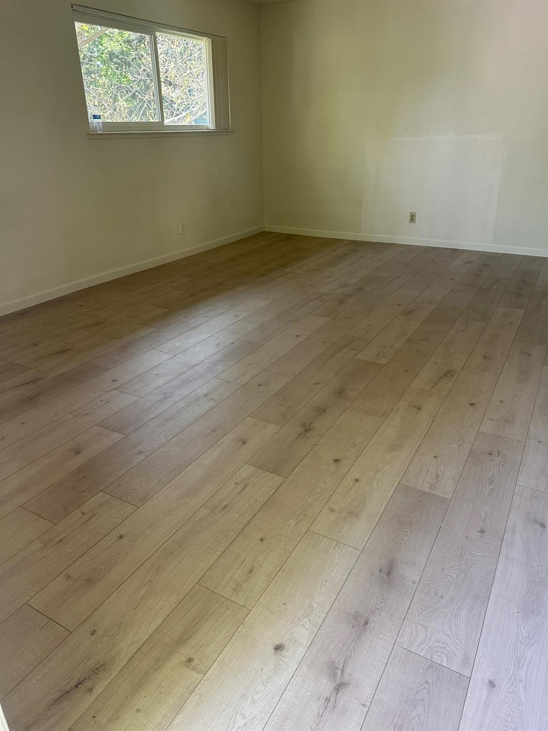 1925 Donner Avenue, Unit 4 Davis, CA 95618 - Photo 3 of 19