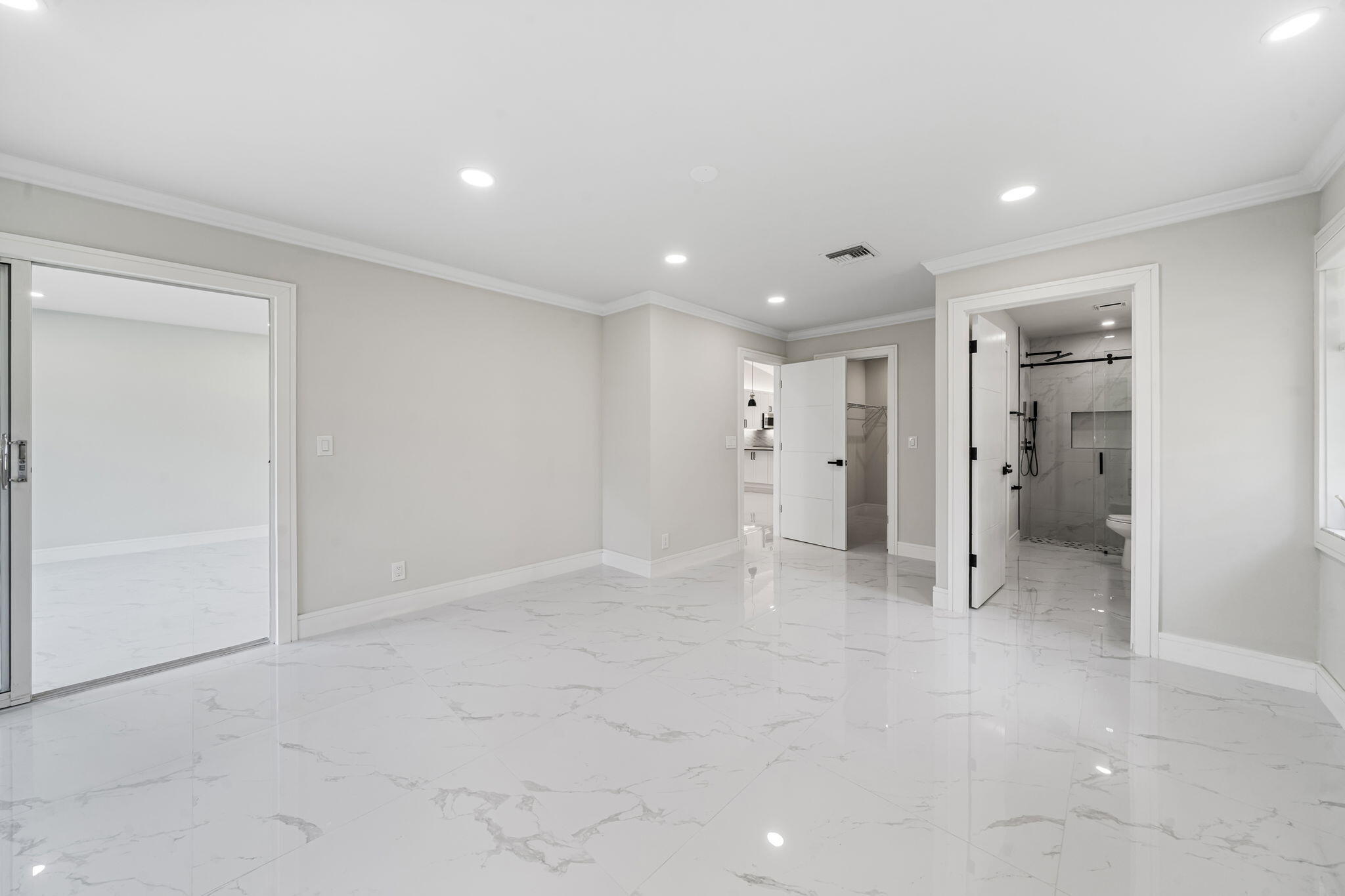 6426 Pointe Pleasant Circle Delray Beach, FL 33484 - Photo 23 of 32 Master 2