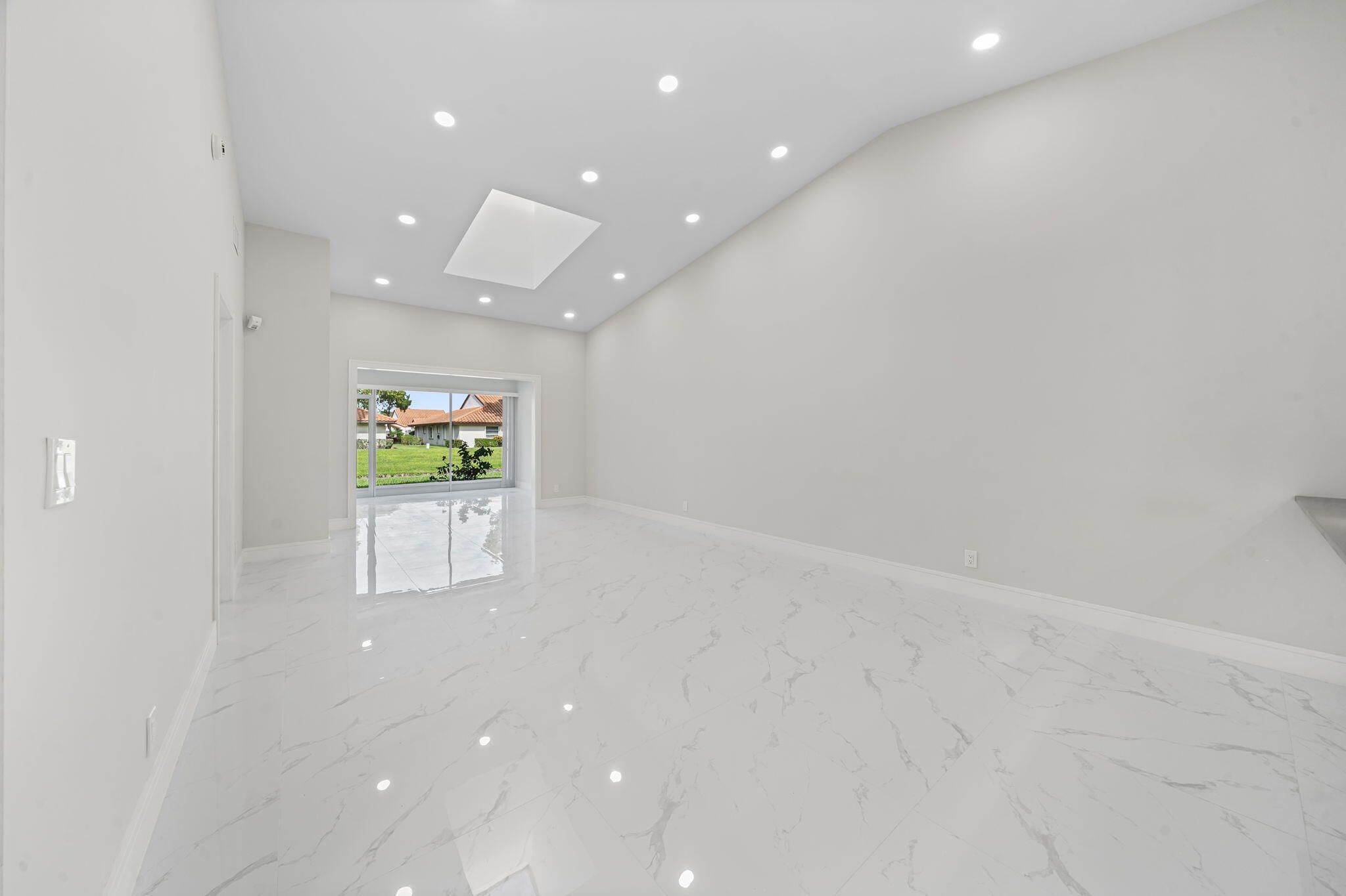 6426 Pointe Pleasant Circle Delray Beach, FL 33484 - Photo 8 of 32 LIVING ROOM 1 UPLOAD TO STAGE