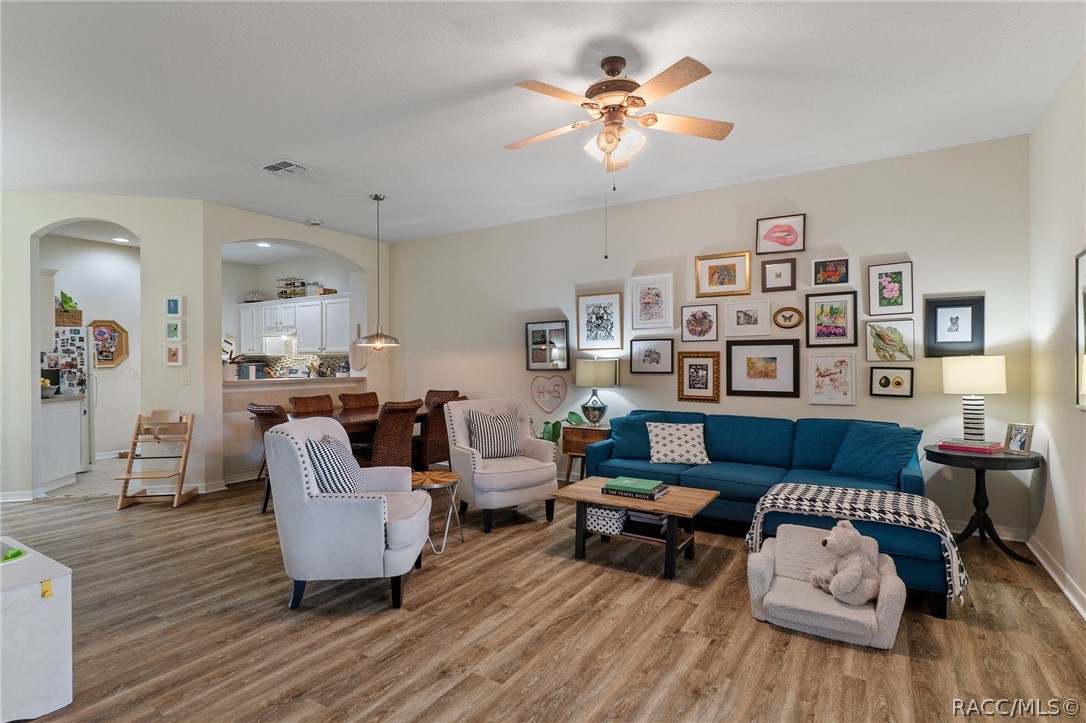 1646 West Spring Meadow Loop Lecanto, FL 34461 - Photo 11 of 47