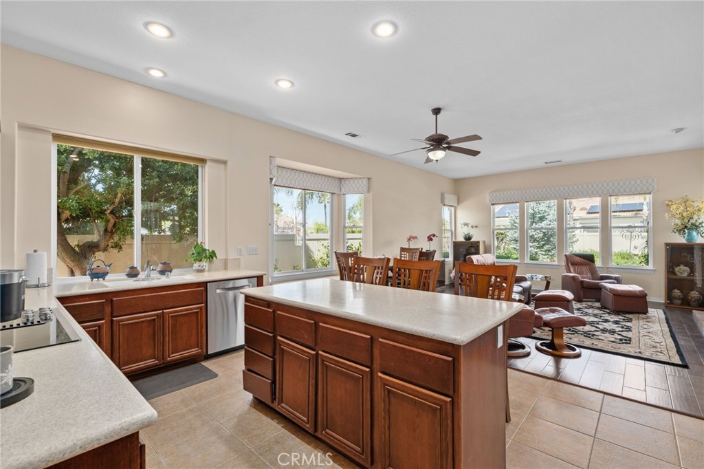 36330 County Line Road Yucaipa, CA 92399 - Photo 10 of 41