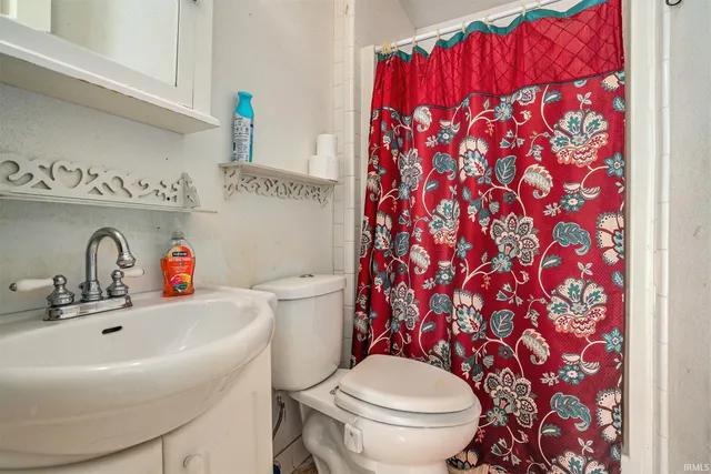 $320,000 | 58507 Ox Bow Drive, Elkhart, IN 46516