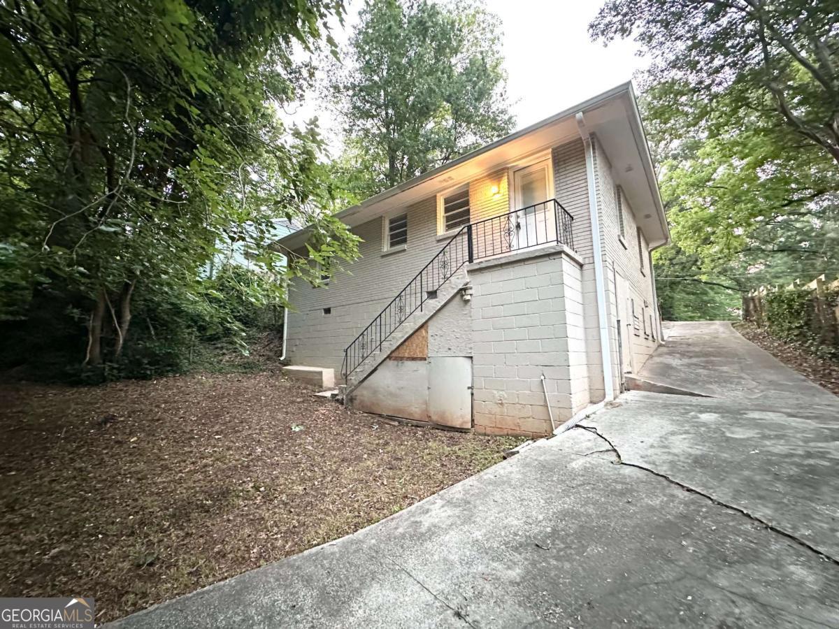 2239 Nelms Drive Southwest Atlanta, GA 30315 - Photo 11 of 11