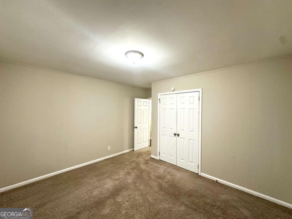 2239 Nelms Drive Southwest Atlanta, GA 30315 - Photo 10 of 11