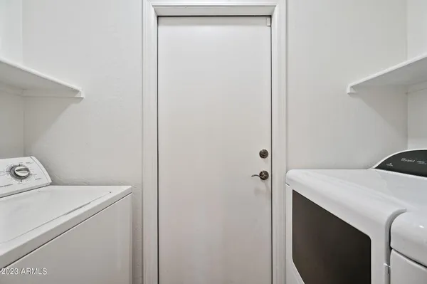 $2,100 | 968 West Aspen Way, Gilbert, AZ 85233