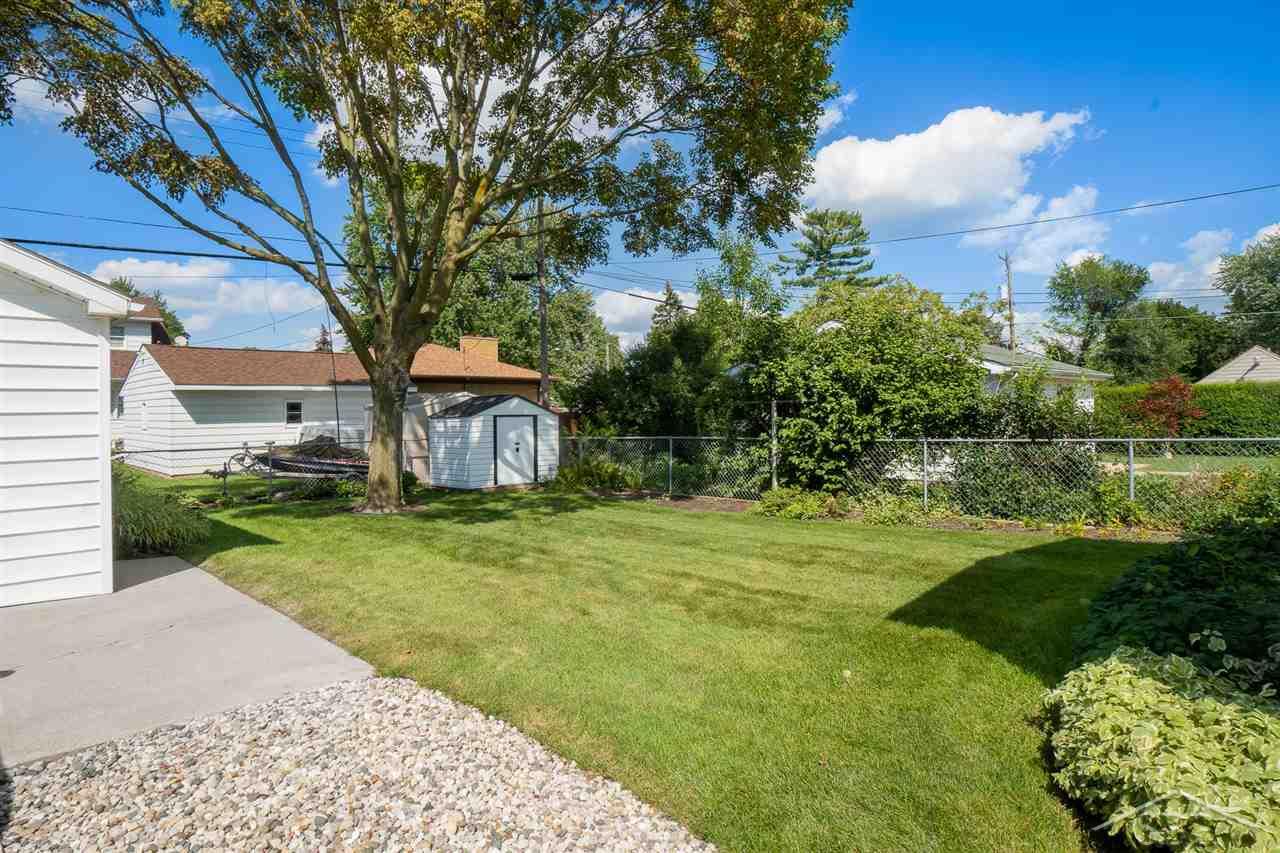 822 Shattuck Road Saginaw, MI 48604 - Photo 5 of 28 50053702-5.JPG