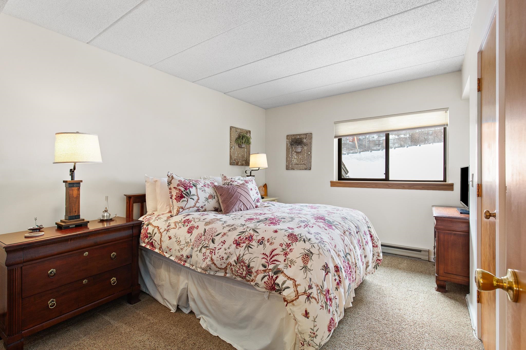 205 Old Mill Road, Unit C 26 Killington, VT 05751 - Photo 17 of 39