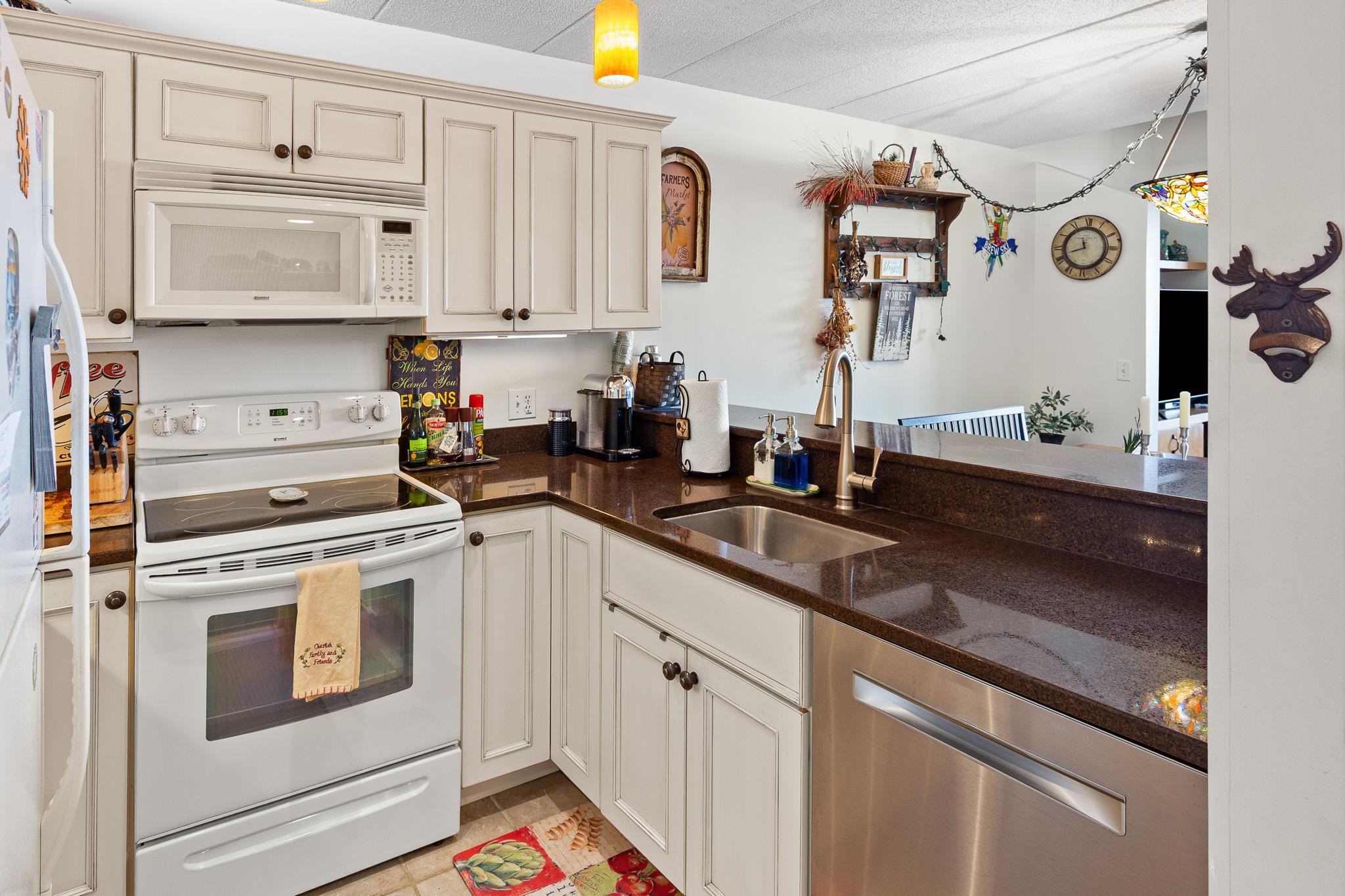 205 Old Mill Road, Unit C 26 Killington, VT 05751 - Photo 6 of 39