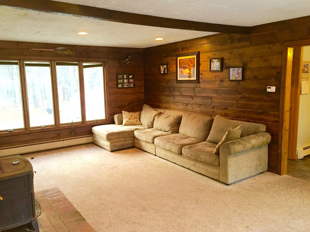 111 Meadow Road Spencer, MA 01562 - Photo 7 of 28 Gallery Image 7