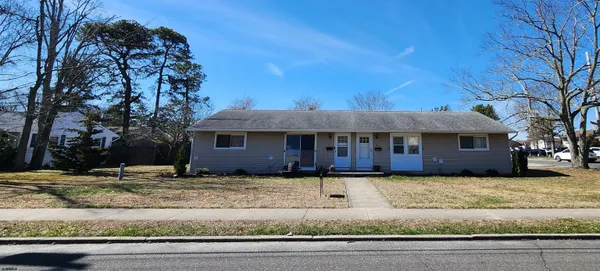 $449,999 | 1 Hamilton Drive, Somers Point, NJ 08244