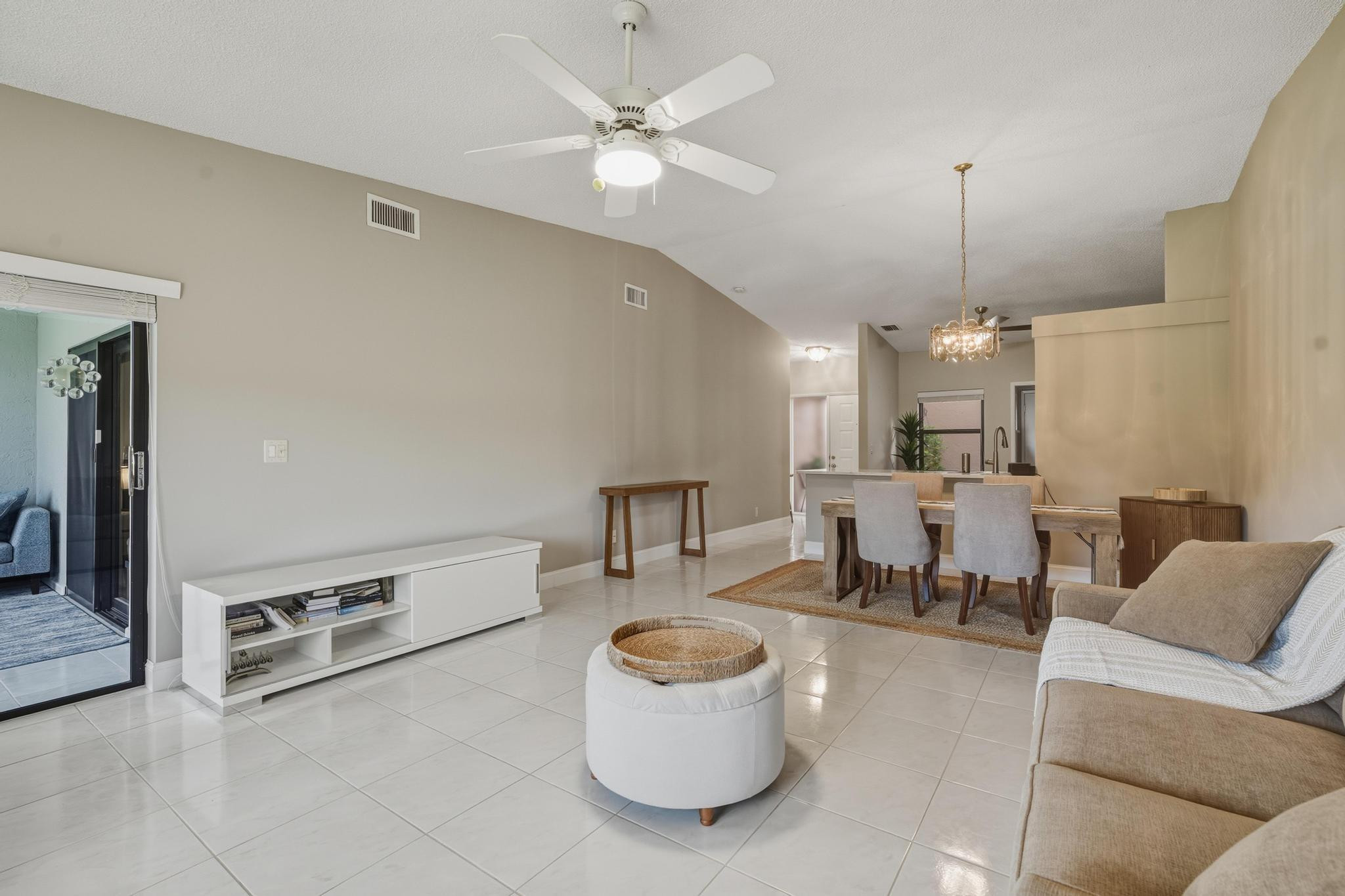 8290 Springlake Drive Boca Raton, FL 33496 - Photo 9 of 36 Photo 9