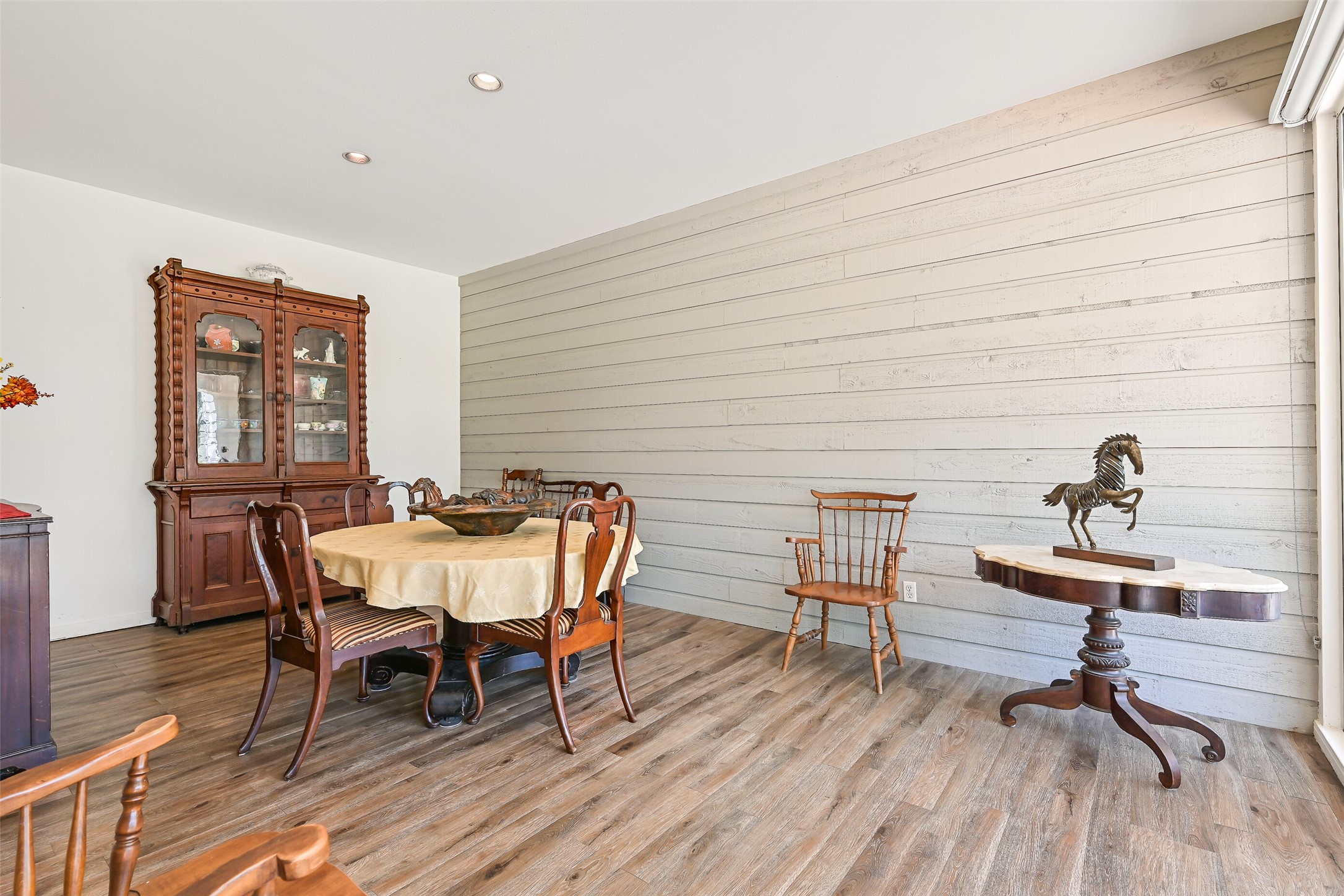 1412 Hollier Road Friendswood, TX 77546 - Photo 16 of 29