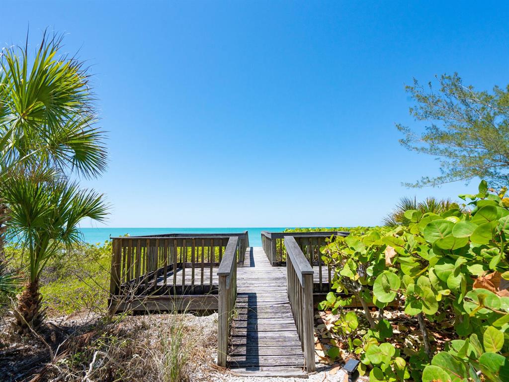 3201 Casey Key Road Nokomis, FL 34275 - Photo 37 of 98