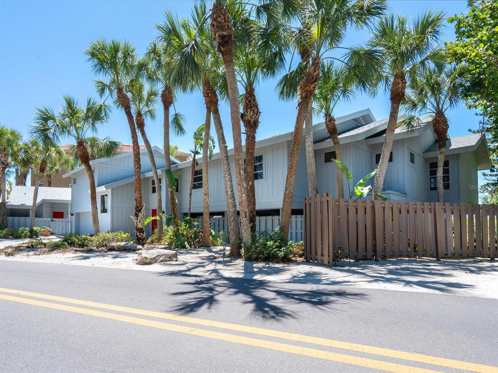3201 Casey Key Road Nokomis, FL 34275 - Photo 76 of 98