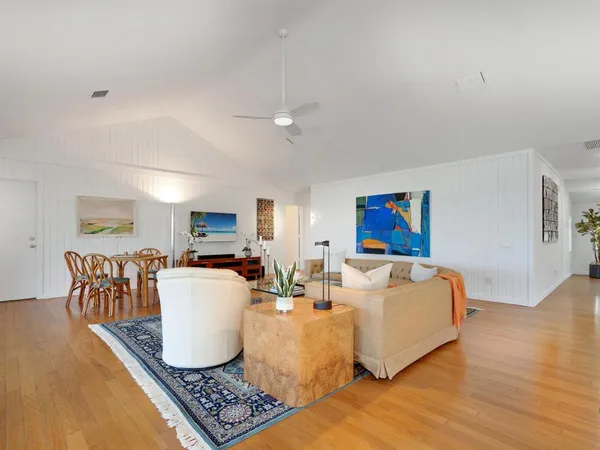 $3,700,000 | 3201 Casey Key Road, Nokomis, FL 34275