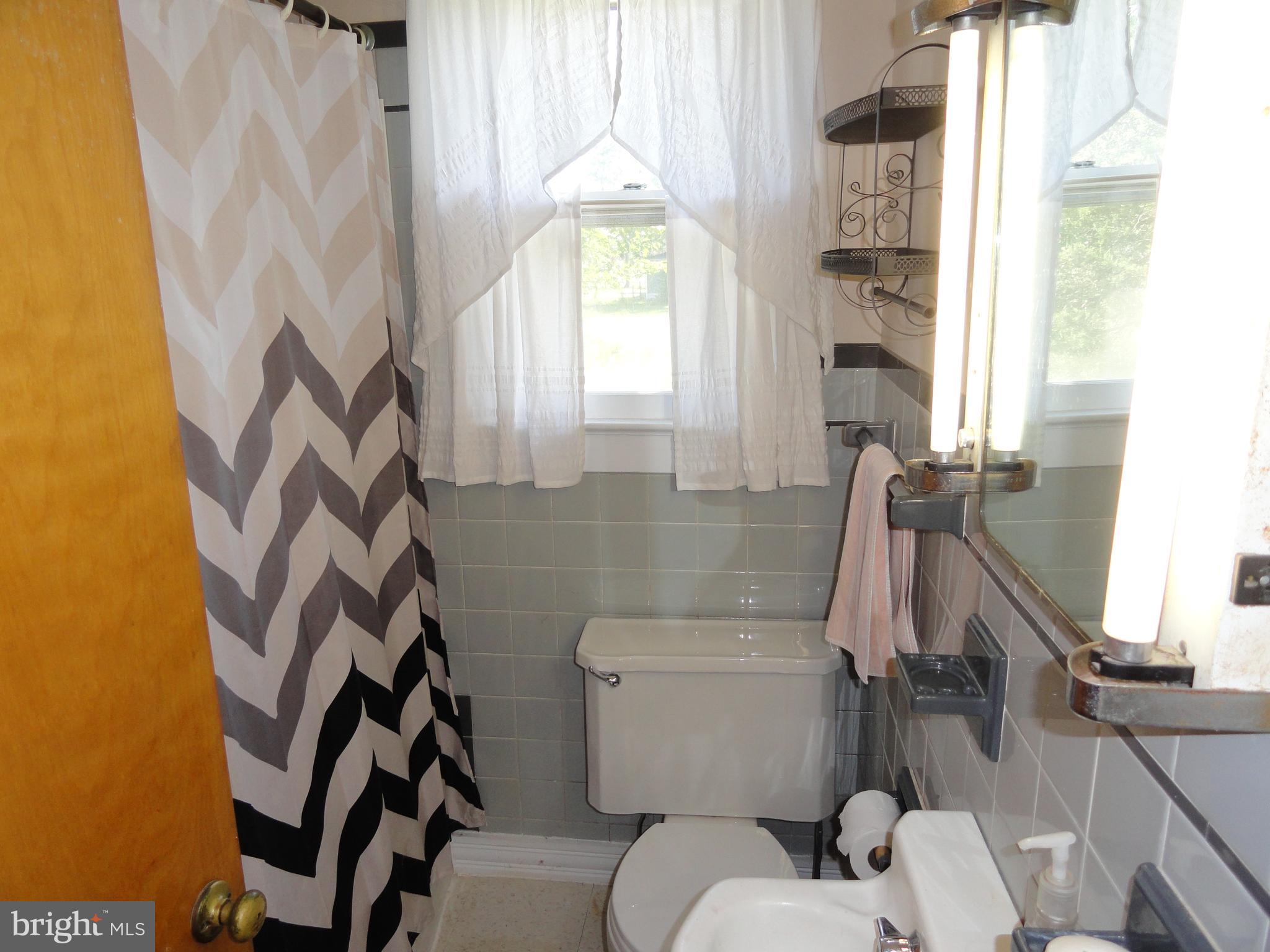84 Middle Road Hammonton, NJ 08037 - Photo 17 of 47 Gallery Image 17