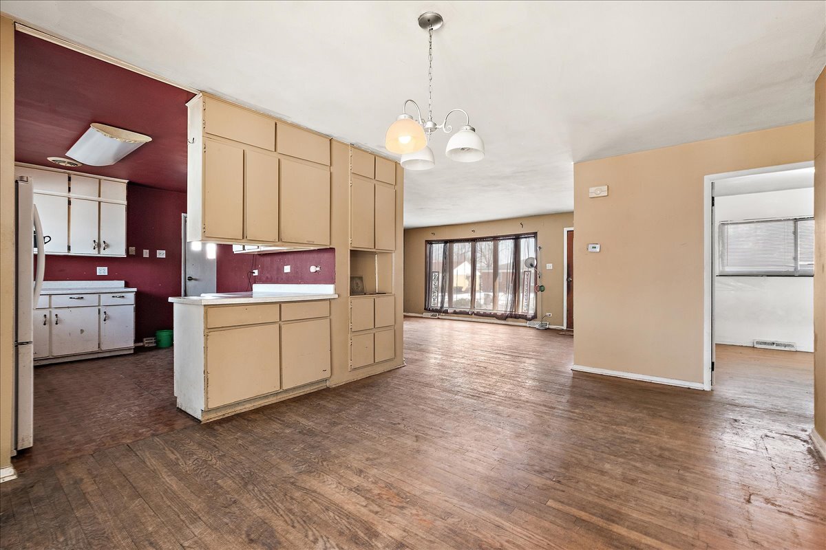 22720 Ridgeway Avenue Richton Park, IL 60471 - Photo 6 of 20