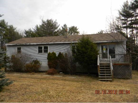 94 Scruton Pond Road Barrington, NH 03825 - Photo 1 of 1