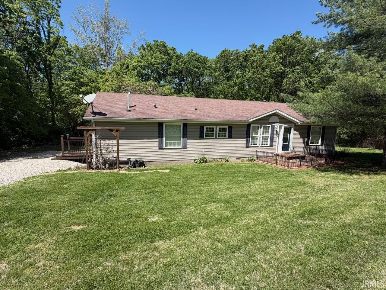 110 Old Petersburg Road Princeton, IN 47670 - Photo 1 of 16 Gallery Image 1