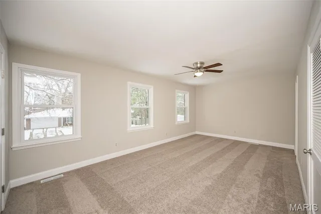 $570,000 | 304 Monteith Drive, Ellisville, MO 63011