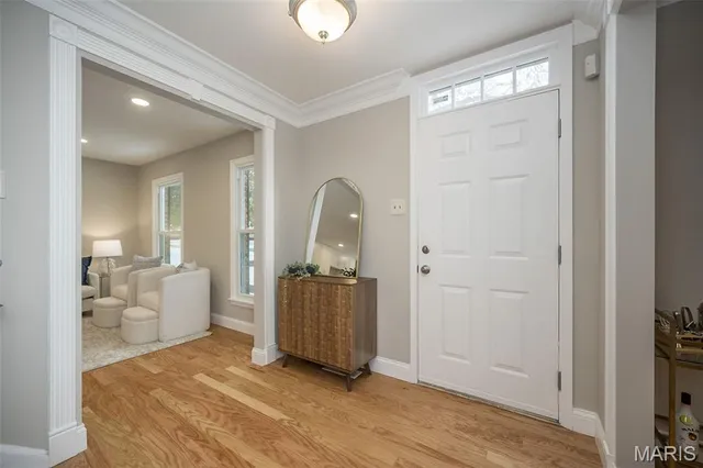 $570,000 | 304 Monteith Drive, Ellisville, MO 63011