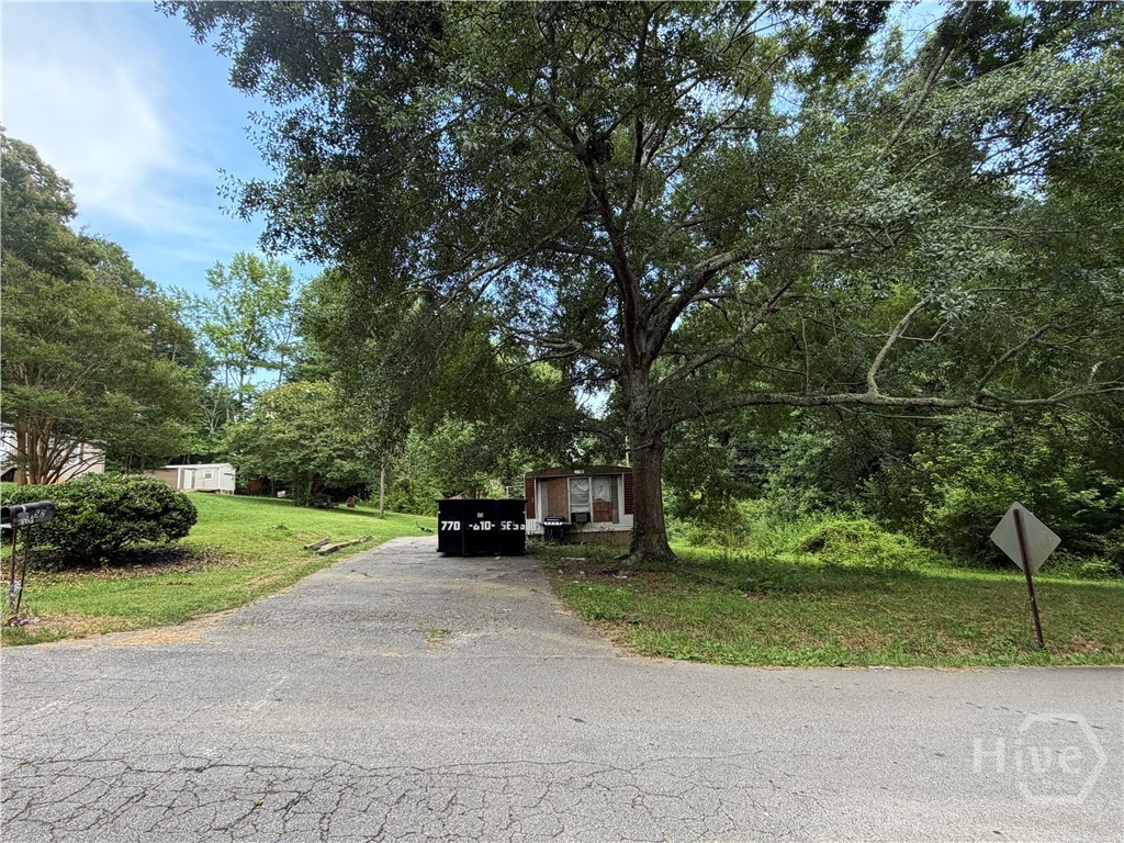 5652 Hemlock Street Lula, GA 30554 - Photo 2 of 3