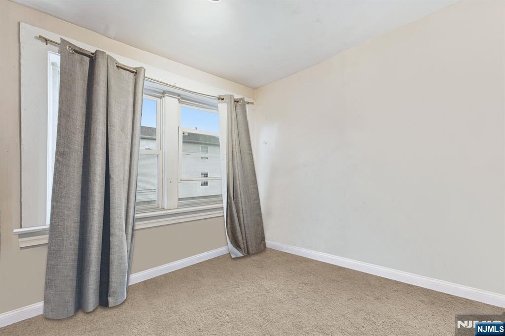 971 Grove Street Irvington, NJ 07111 - Photo 14 of 17