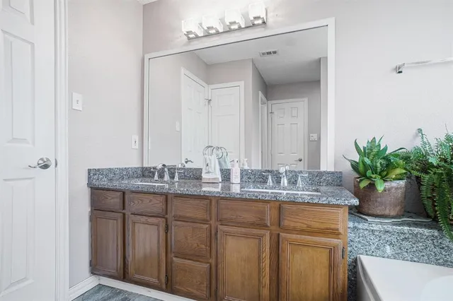 $329,900 | 3732 Cove Meadow Lane, Fort Worth, TX 76123