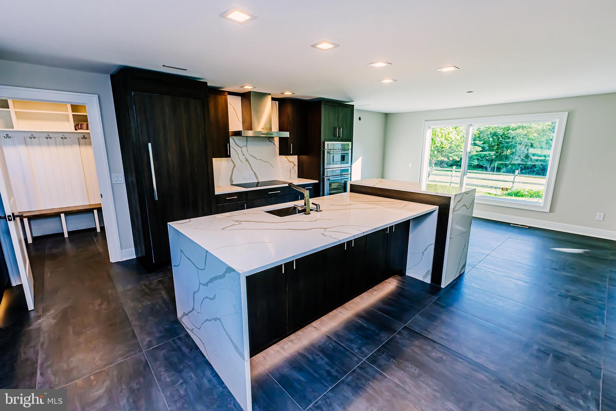 1091 Highland Road Newtown, PA 18940 - Photo 41 of 128