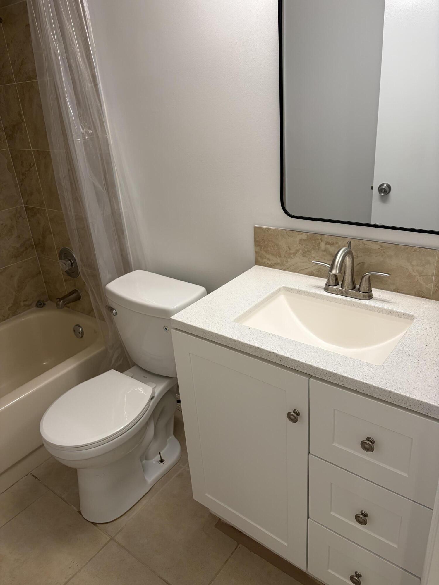 13811 Oneida Drive, Unit E1 Delray Beach, FL 33446 - Photo 13 of 26 IMG_0693